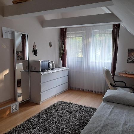 Pokoje Przy Parku Oliwskim Apartment Gdansk Exterior photo